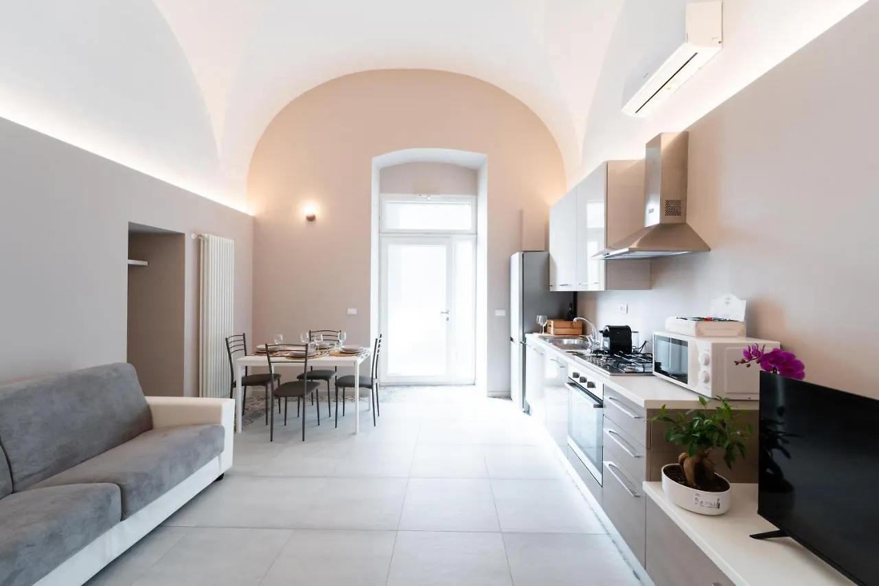 Catania Center Modern Apartment Italy