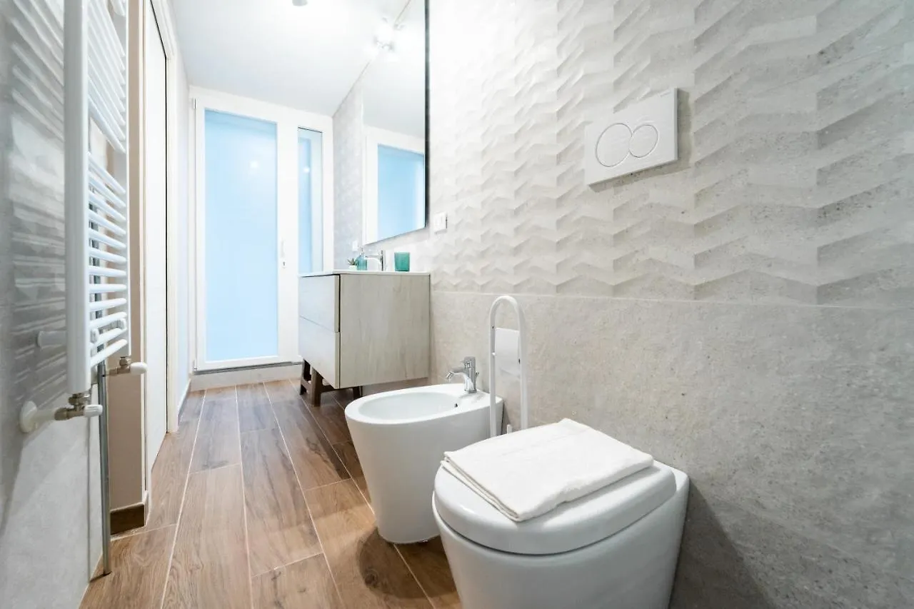 Catania Center Modern Apartment 0*,